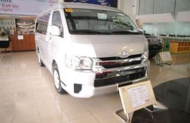 TOYOTA HIACE GL GRANDIA DIESEL M/T 2018 EURO 4 FOR SALE