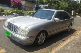 For sale 1996 Mercedes Benz 230 avant-garde