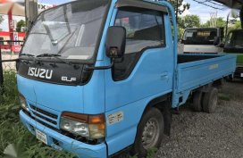 Well-kept Isuzu Elf for sale