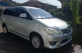 Toyota Innova 2012 2.5G MT Silver SUV For Sale 