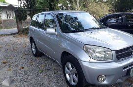 Toyota RAV4 2004 MT Silver SUV For Sale 