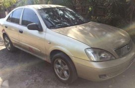 For sale Nissan Sintra 2004 model 