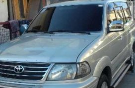 Toyota Revo vx 200 2003 model FOR SALE