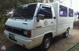 Miitsubishi L300 FB 2006 White Truck For Sale 