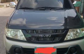 ISUZU CROSSWIND XUV 2009 M/T for sale