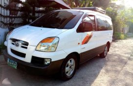 Rush sale! Hyundai Starex Van 2005 model