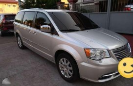 Chrysler Town and Country 2013 for sale