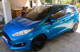 Top of the line Ford Fiesta Sports 2015 very low mileage