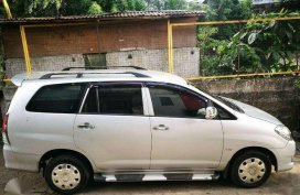 Toyota Innova j gas manual 2012 for sale
