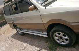 Toyota Revo 2000 for sale