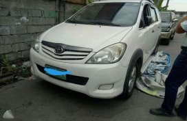 2011 Toyota Innova j 2012 accquired for sale
