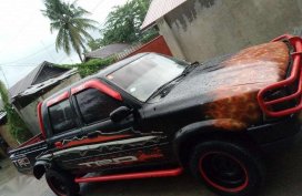 FOR SALE 1995 TOYOTA HILUX 200K