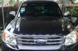 Well-kept FORD EVEREST 2014 for sale