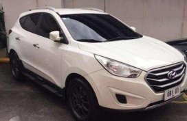 Hyundai Tucson WHITE FOR SALE