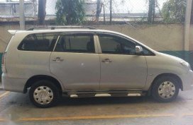 Toyota Innova j 2012 for sale
