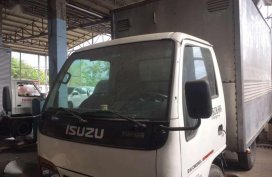 Isuzu NHR Truck Top of the Line For Sale 