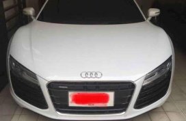 Audi R8 2014 model FOR SALE 