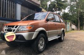 Isuzu Crosswind XUV 2010 AT Orange For Sale 