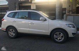 Hyundai Santa Fe 2012 FOR SALE 