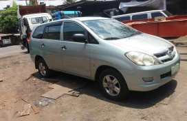 2005 Toyota Innova for sale