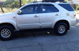 2011 Toyota Fortuner FOR SALE 