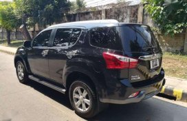 2016 Isuzu Mux ls-a 3.0 automatic 7 seater
