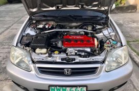 For Sale: Honda Civic Vti 2000 SiRbody