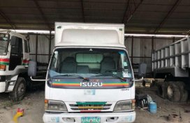 Isuzu Elf 1998 closedvan for sale 