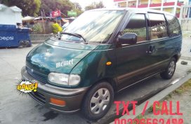 1995 Nissan Serena Family Van not mitsubishi kia toyota mazda hyundai