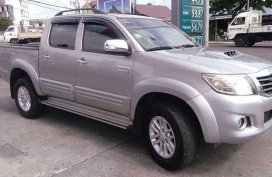 2015 Toyota Hilux 4x4 FOR SALE