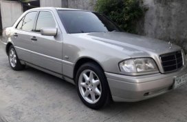 1993 model Mercedes Benz C200 all power automatic 220k FOR SALE