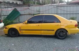 Honda CIVIC ESi legit SR4. D15B VTEC SOHC str8 Po8 20cam 95