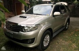 Toyota Fortuner 2012 G Automatic Diesel