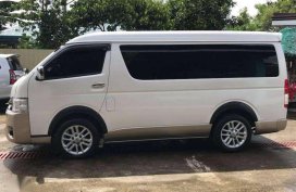 Best Buy 2017 Toyota Grandia GL Manual Diesel for sale