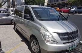 2008 Hyundai Starex Gold AT FOR SALE