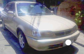 Toyota Corolla GLI 2000 lovelyf