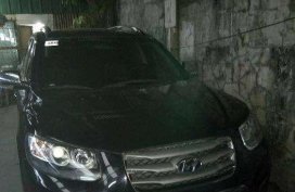 Hyundai Santa Fe 2012 Black For Sale 