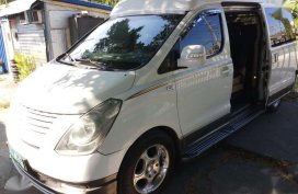 2010 Hyundai Starex Limousine AT White For Sale 