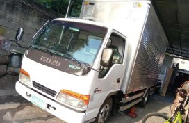 Isuzu Elf Closevan 14ft NKR White For Sale 