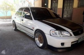 Honda City lxi manual tranny 2001 model for sale 