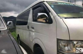 Toyota Hi-ace Grandia GL White For Sale 