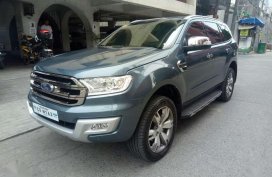 Ford Everest titanium 2017 top of the line