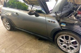 Mini Cooper 2005 Gray Top of the Line For Sale 