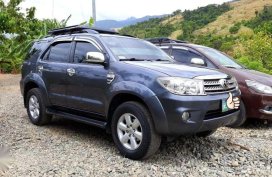 2011 Toyota Fortuner G Manual Diesel FOR SALE 