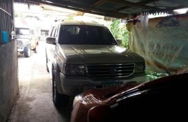 FOR SALE Ford Everest 4x4 automatic transmission 2004 model