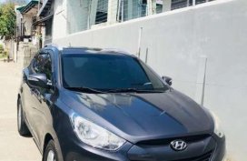 Hyundai Tucson 2010 Gas Gray SUV For Sale 