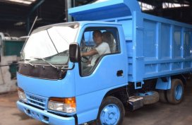 Good as new Isuzu ELF 2017 for sale