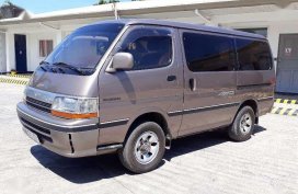 Toyota Hiace super custom 4x4 3L (hyundai grace pregio starex elgrand 2002