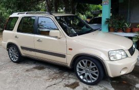 Well-kept Honda CrV 2001 for sale