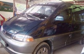 Well-maintained Toyota Granvia 2009 for sale